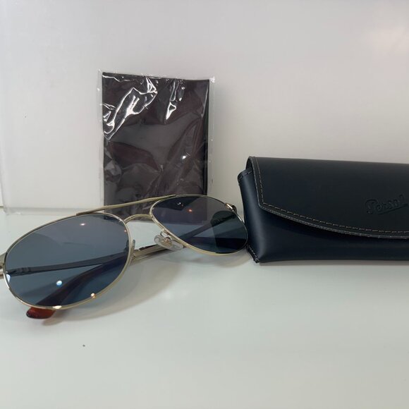Limited Edition Persol Aviator Sunglasses – Unworn with Original Leather Case - Picture 15 of 16